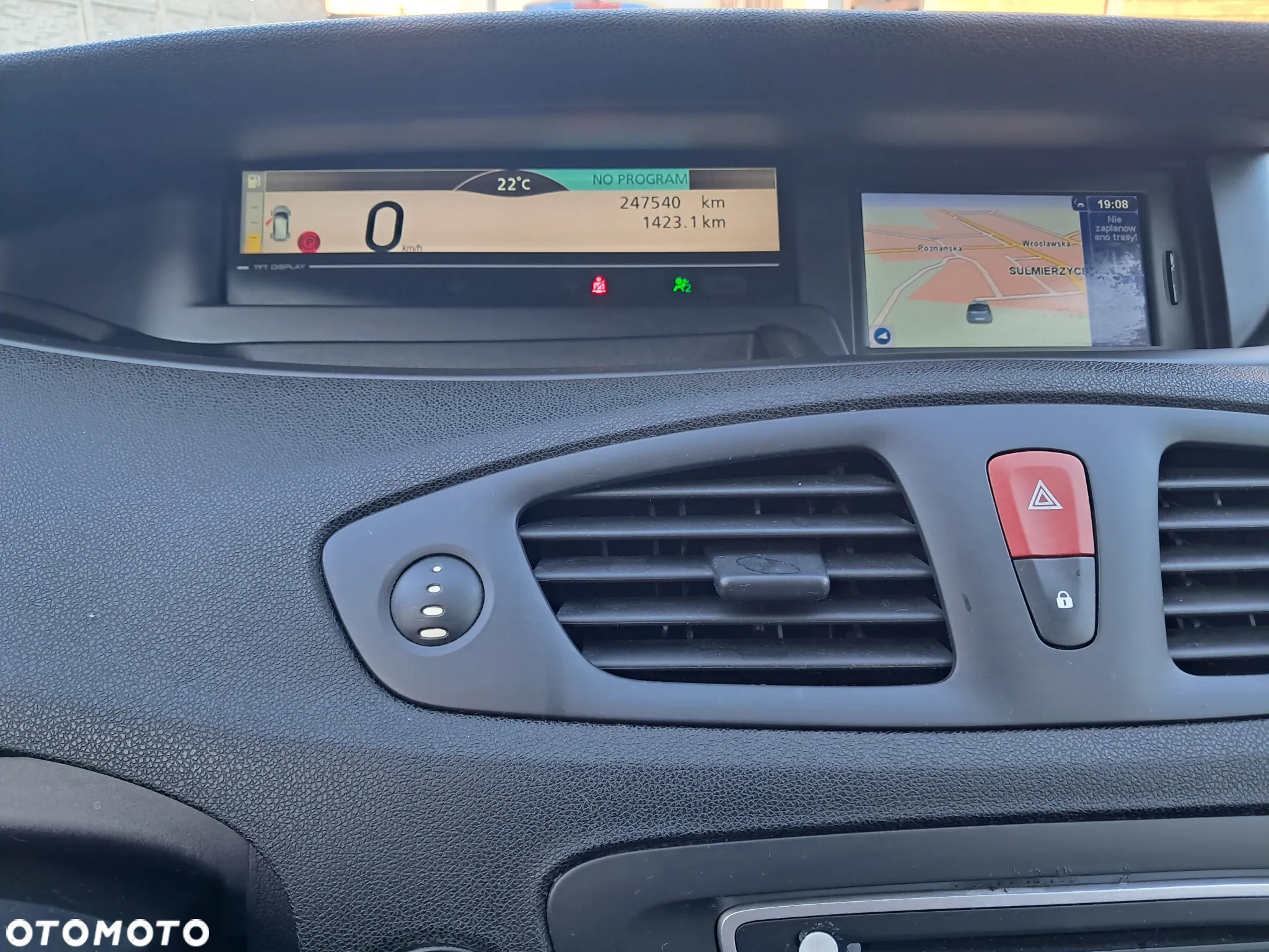 Renault Scenic - 13