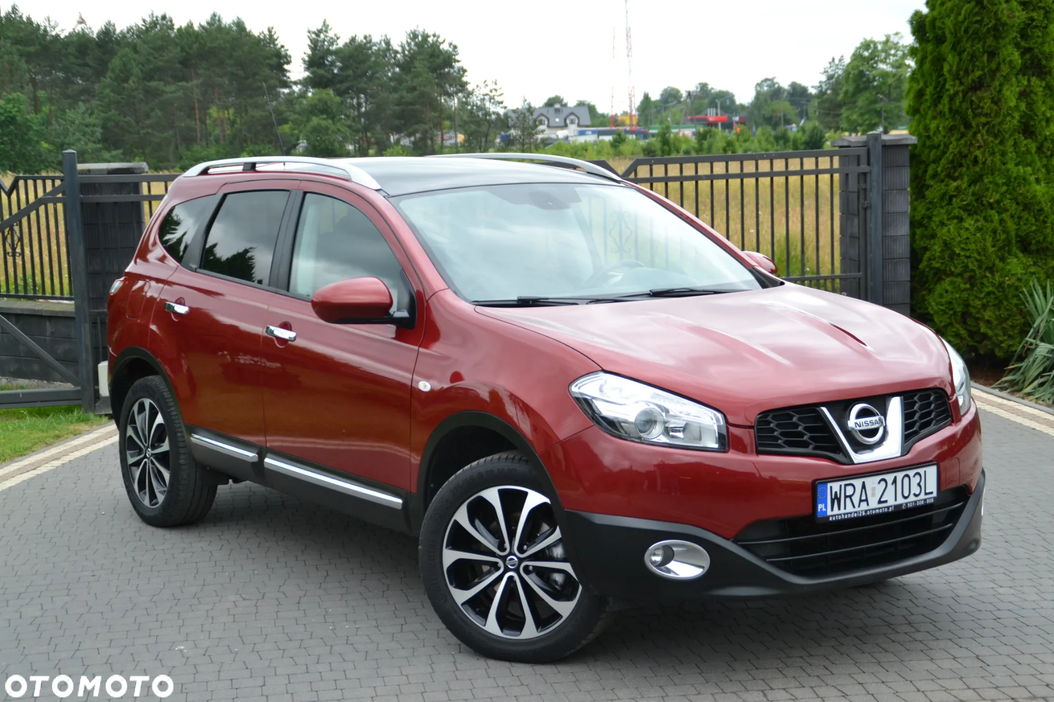 Nissan Qashqai+2 2.0 Tekna Premium - 2