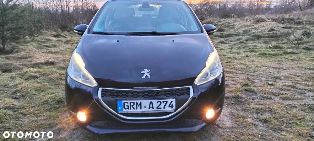 Peugeot 208 PureTech 82 Start & Stop Allure - 14