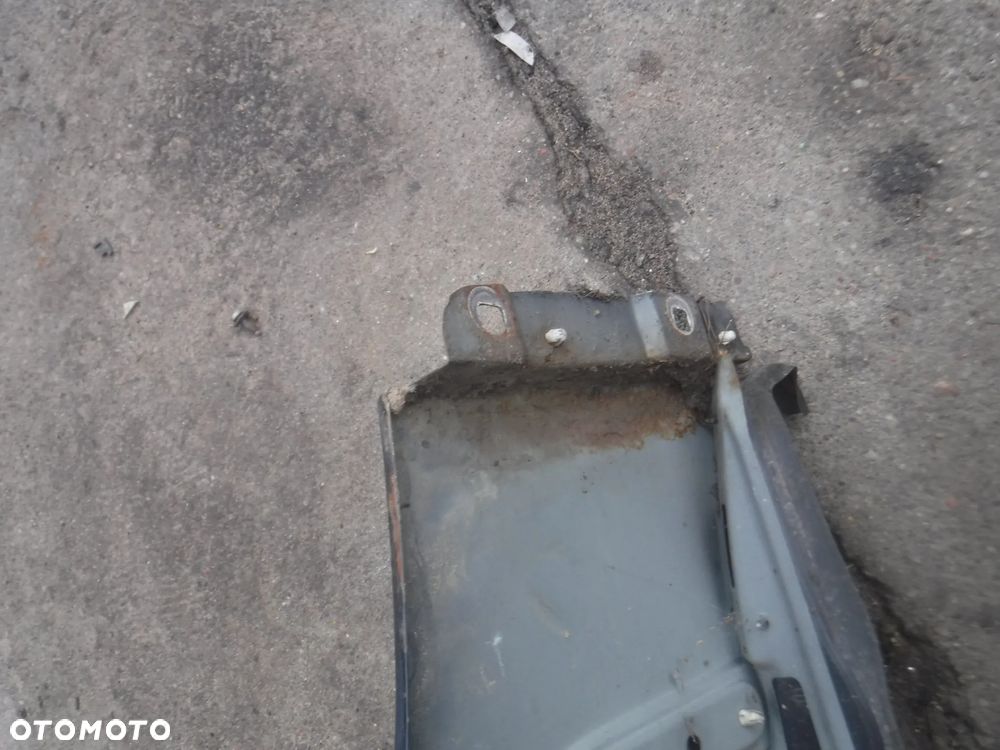 Mercedes C klasa W203 blotnik przod prawy lewy 189 - 11