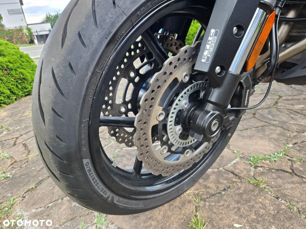 Kawasaki Versys 1000 - 21