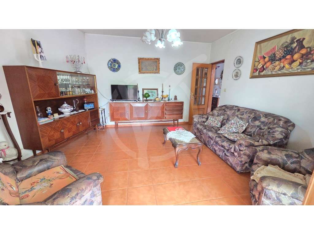 Moradia T3 com jardim e anexo T2 - Fão - Grande imagem: 4/26