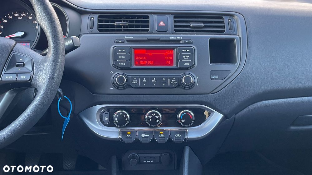 Kia Rio 1.1 crdi L - 7