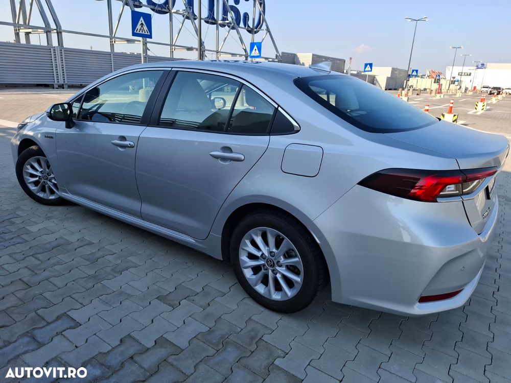 Toyota Corolla - 3