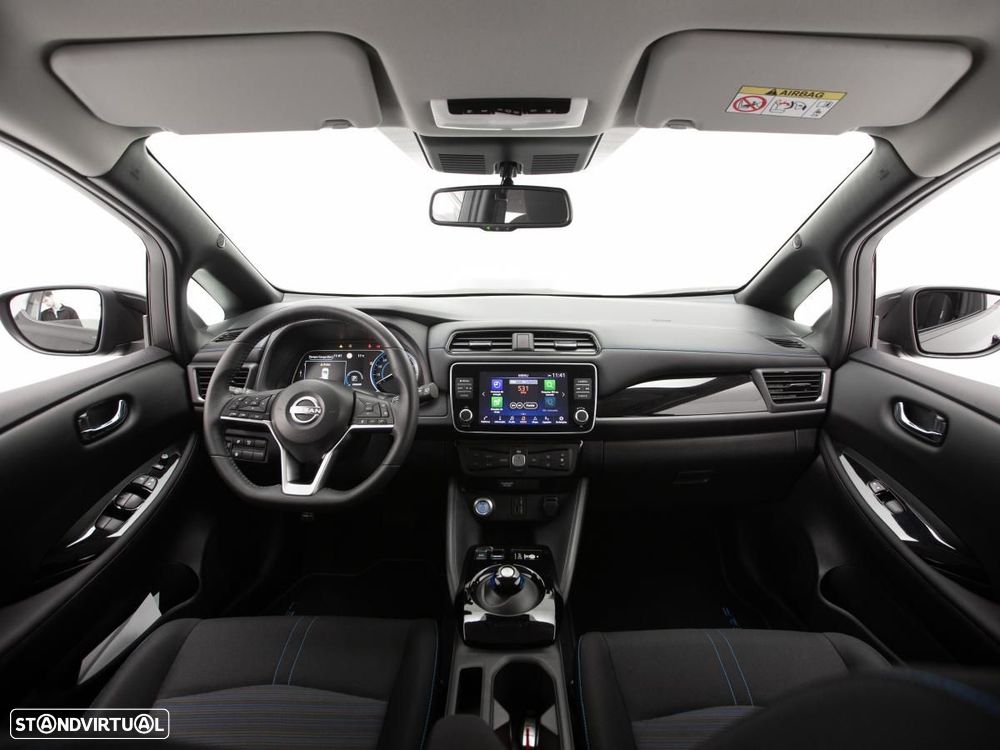 Nissan Leaf N-Connecta - 6