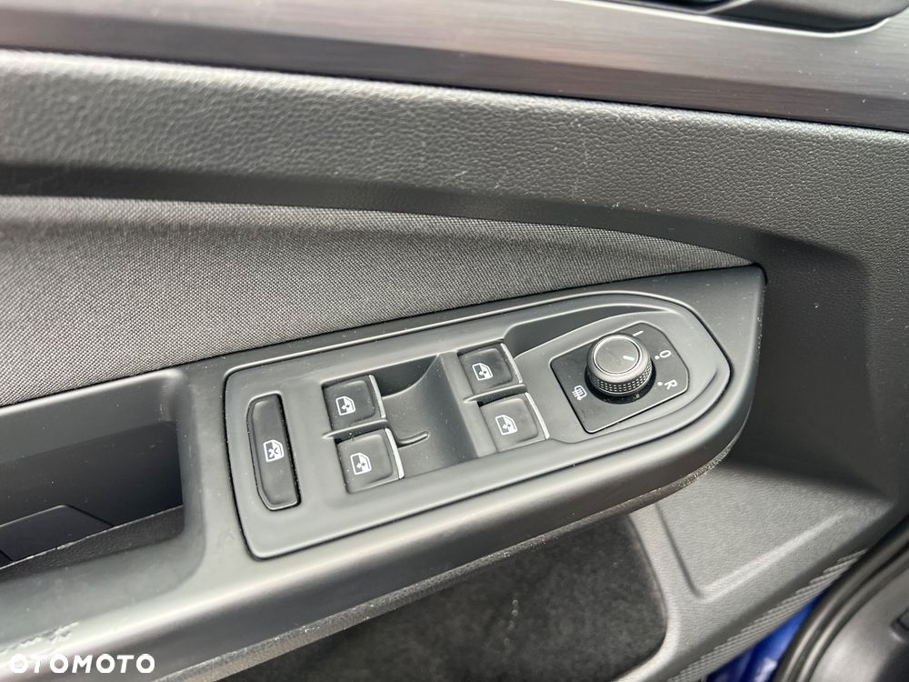Volkswagen Golf 1.5 TSI ACT OPF DSG IQ.DRIVE - 30