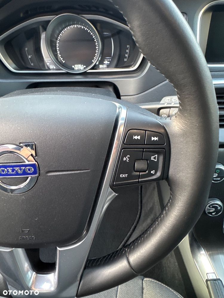 Volvo V40 Cross Country D2 Geartronic Summum - 20