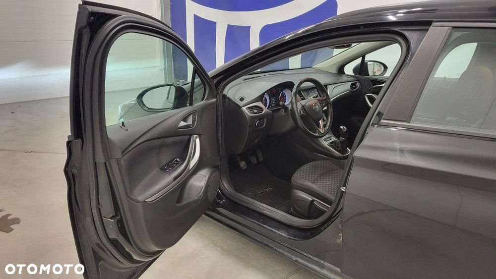 Opel Astra 1.5 CDTI Edition S&S - 11