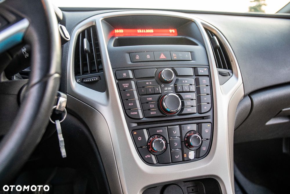 Opel Astra III 1.6 - 11