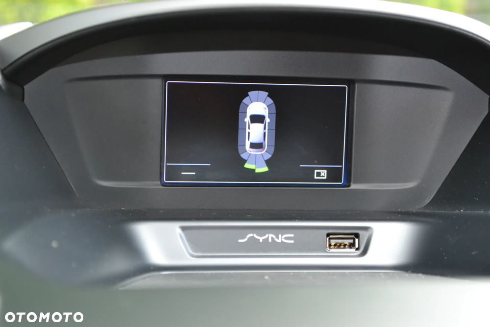 Ford Kuga 1.5 EcoBoost 2x4 SYNC - 27