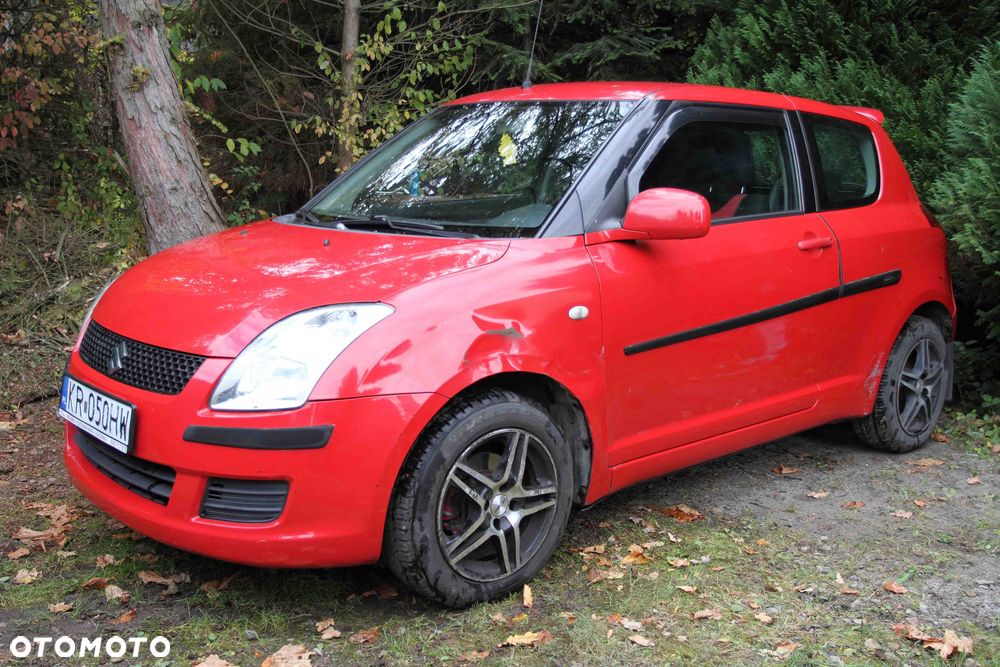 Suzuki Swift - 3