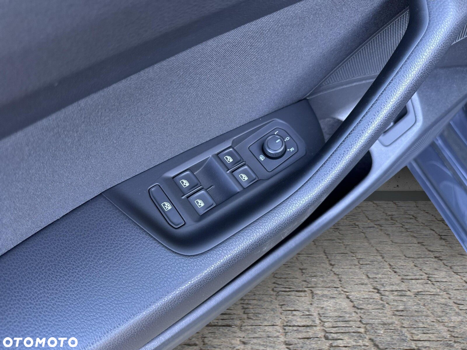 Volkswagen Passat 2.0 TDI EVO Essence - 19