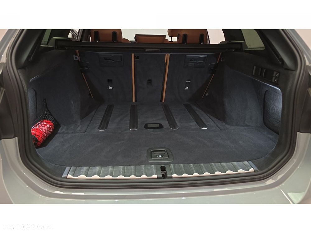 BMW Seria 3 320d xDrive Sport - 24