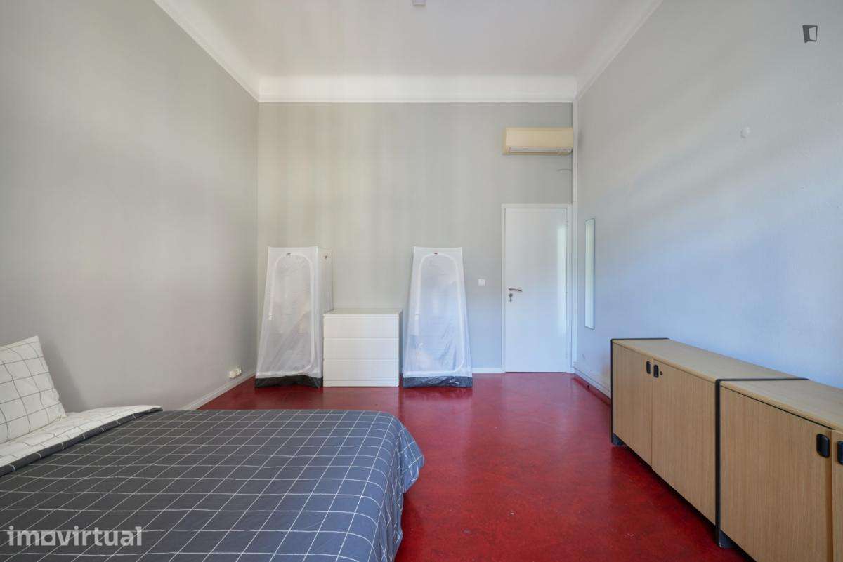 Quarto - localizado em Entrecampos Lisbon - Grande imagem: 3/12