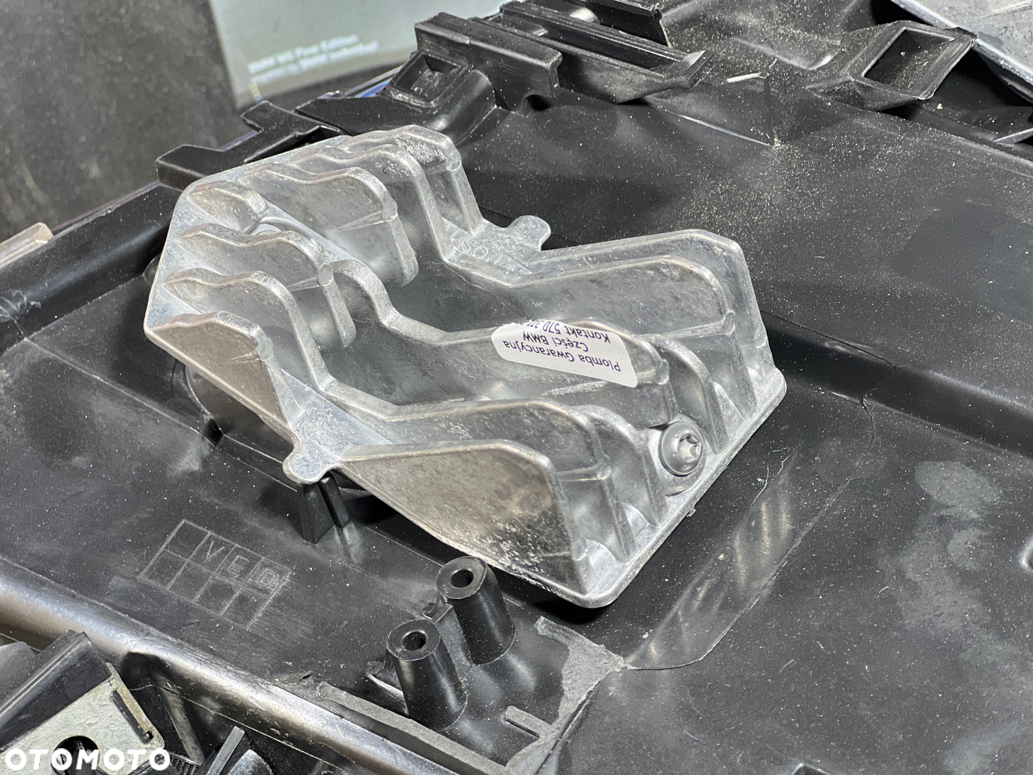 BMW 7 F01 F02  LIFT  REFLEKTOR LEWY LAMPA PRZEDNIA LEWA BI-XENON SKRĘTNA - 10