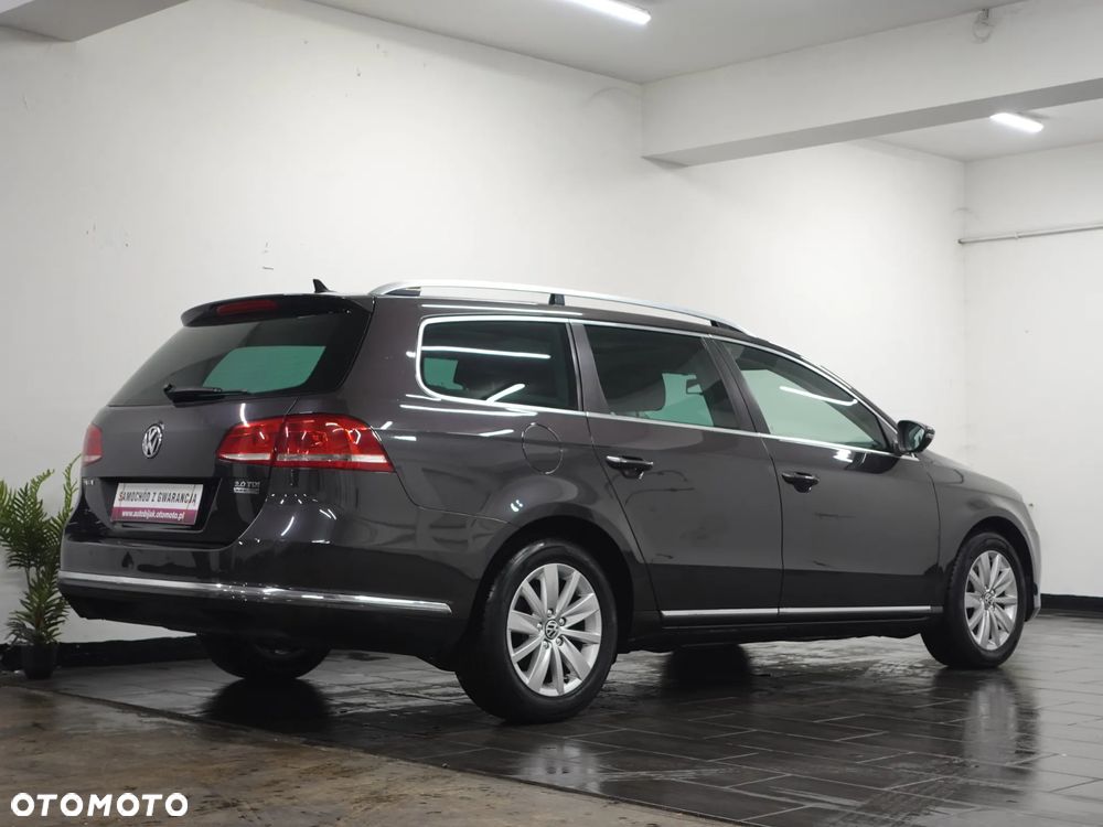 Volkswagen Passat 2.0 Blue TDI SCR Highline - 9