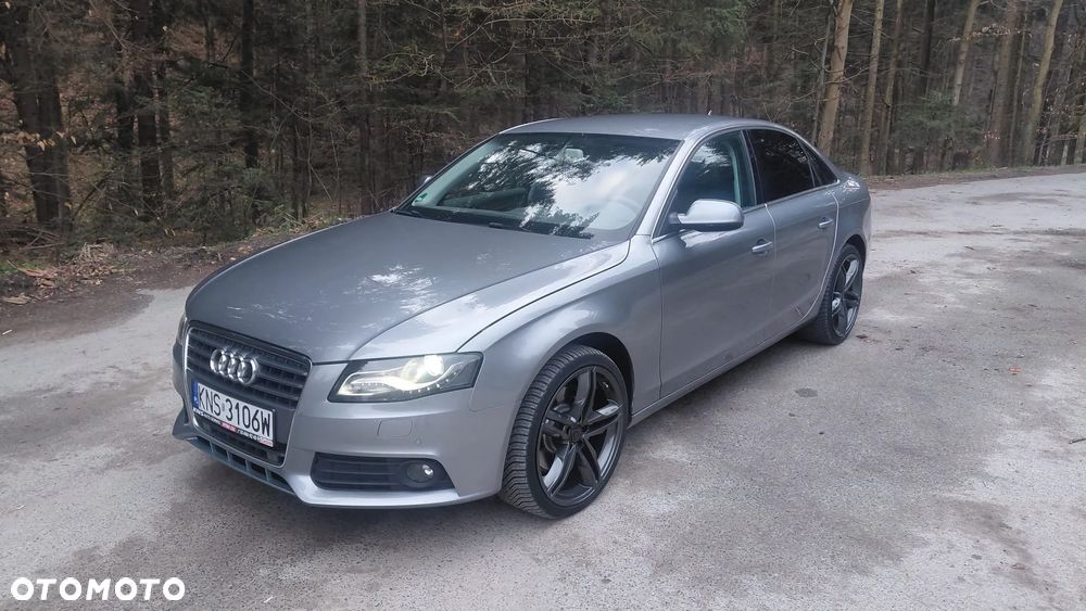 Audi A4 Limousine 2.0 TFSI quattro S tronic Attraction - 4