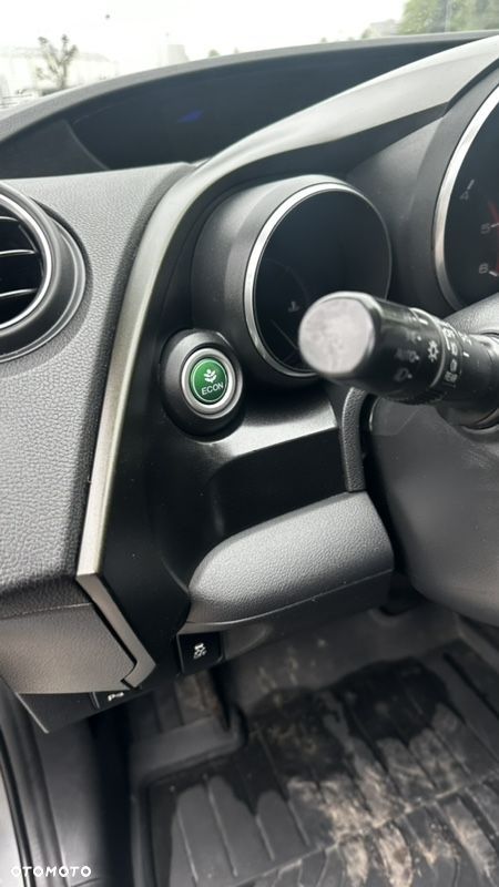 Honda Civic 1.6 i-DTEC Executive Black Edition - 12