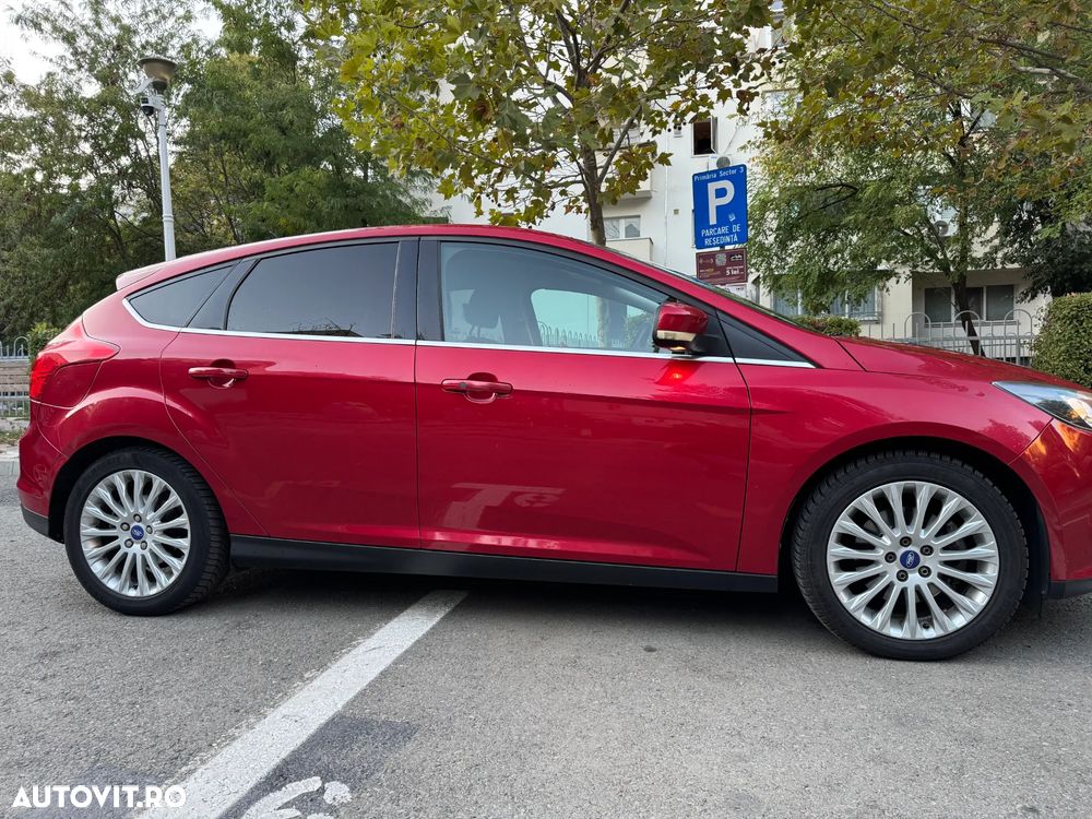Ford Focus - 1