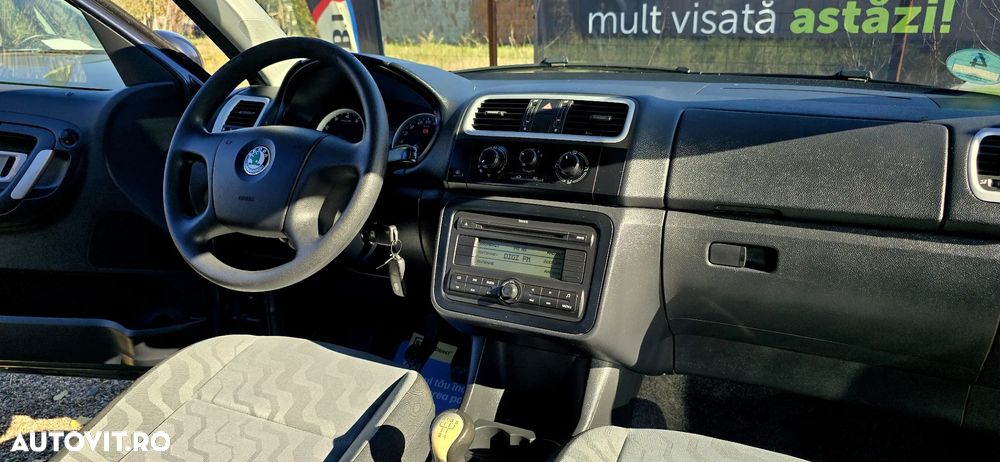 Skoda Roomster 1.4 Comfort - 8