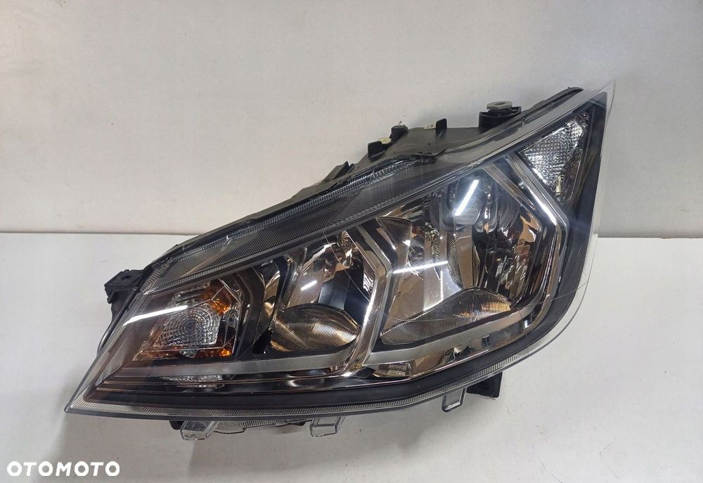 lampa lewy przod SEAT IBIZA V ARONA EUROPA - 2