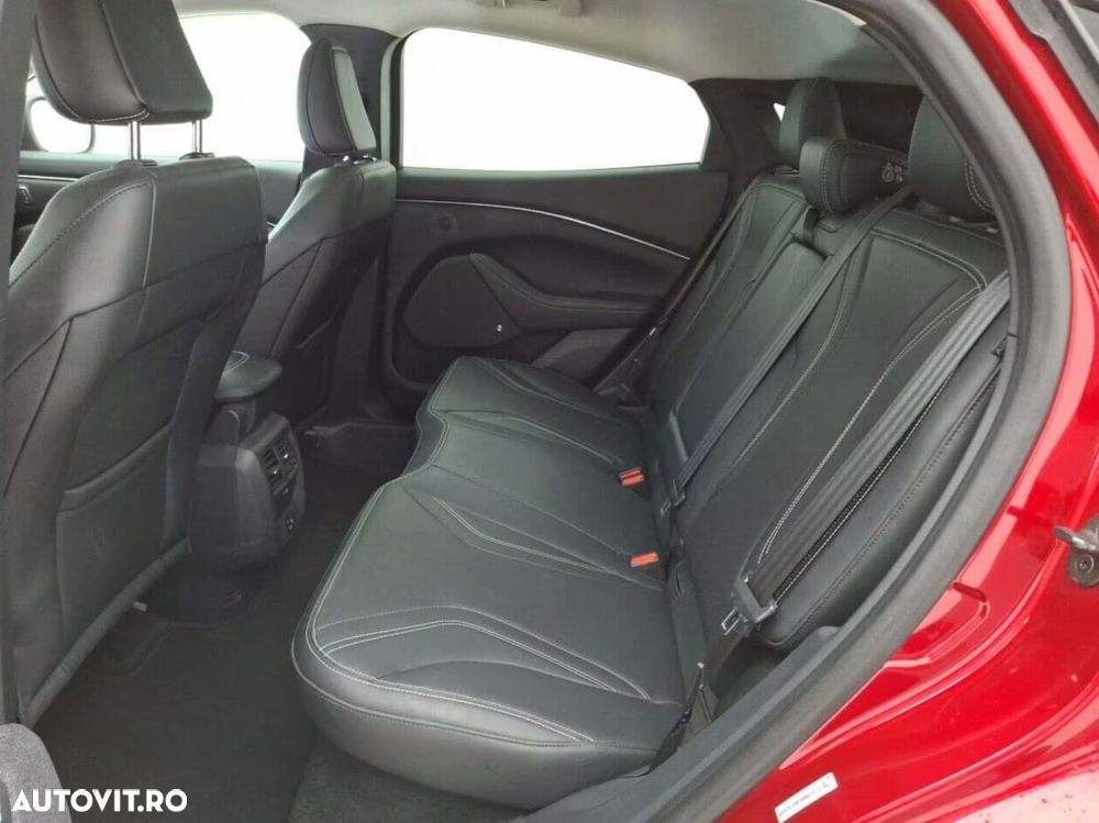 Ford Mustang Mach-E Standard - 12