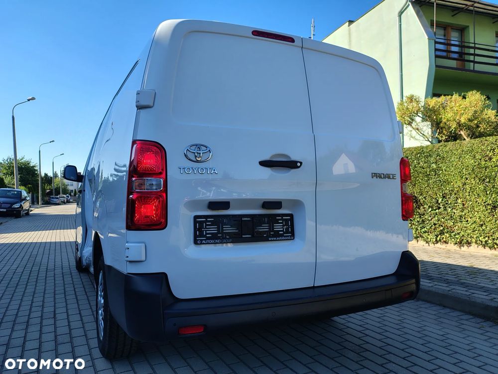 Toyota PROACE - 8