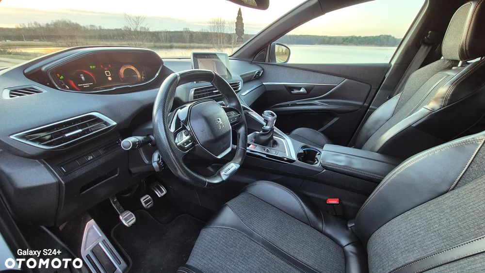 Peugeot 3008 2.0 HDi Premium - 20