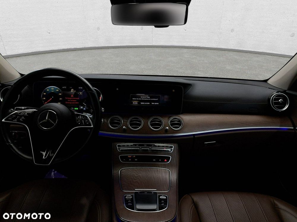 Mercedes-Benz Klasa E - 14