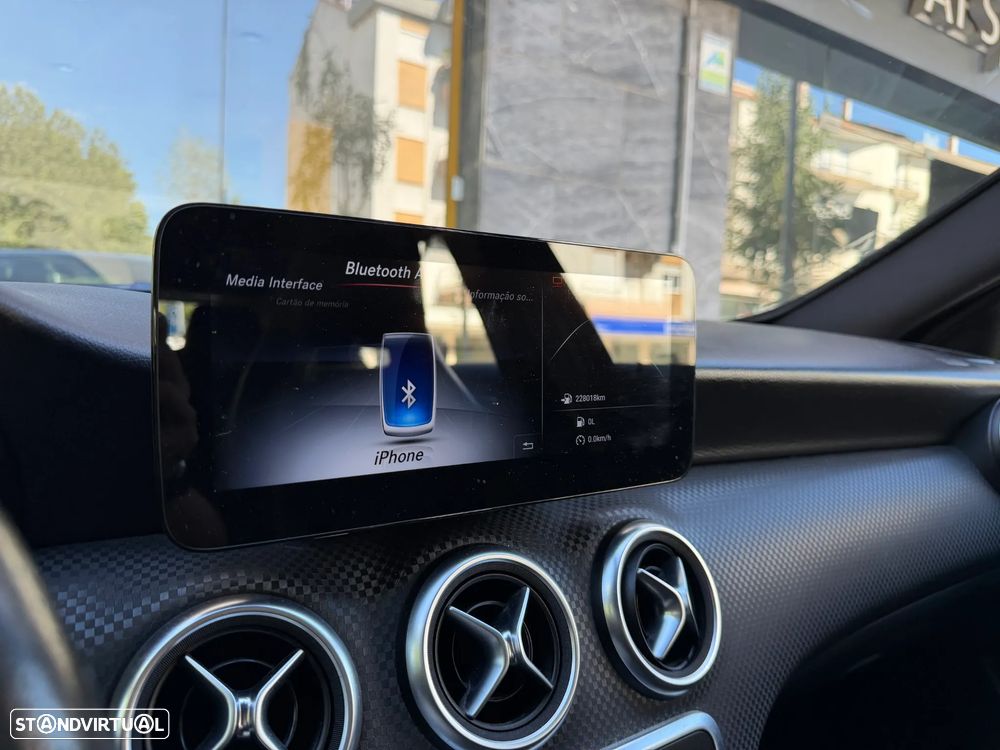 Mercedes-Benz A 180 d Fleet Pack Urban - 18