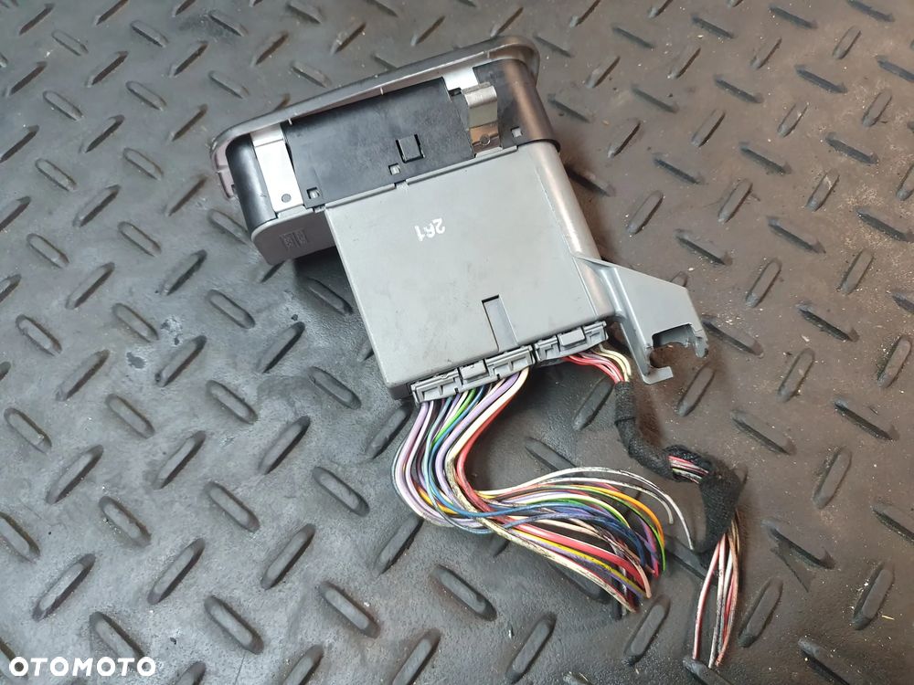 PANEL STEROWANIA SZYB ALFA ROMEO 147 EUROPA - 3