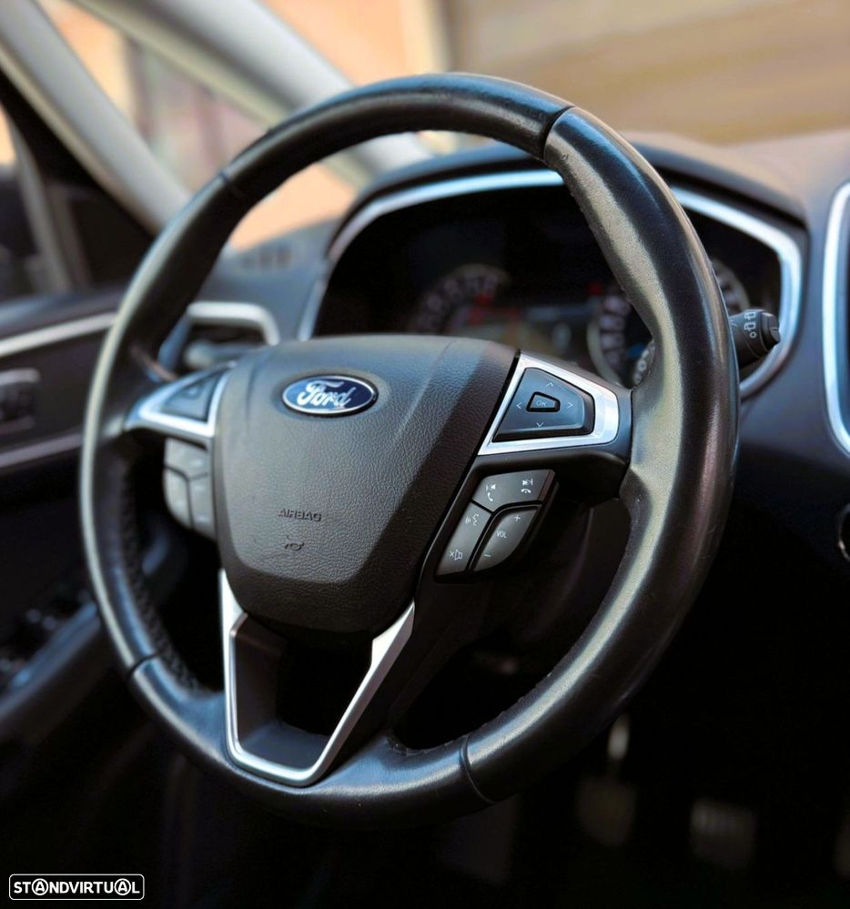 Ford S-Max 2.0 TDCi Titanium - 14