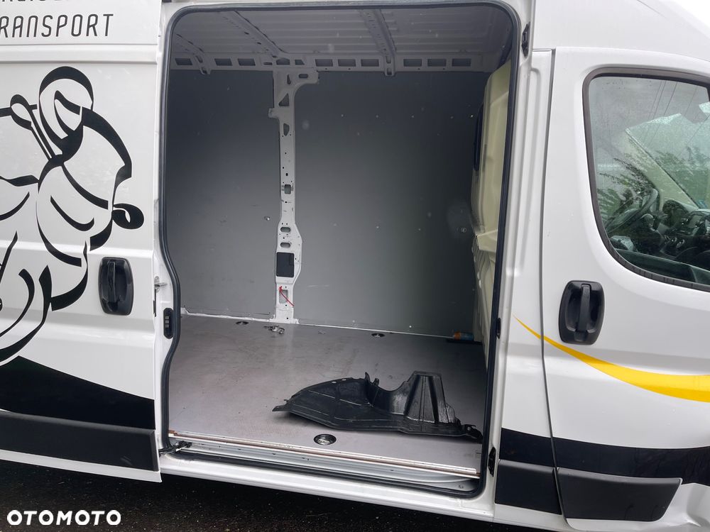 Opel Movano - 13