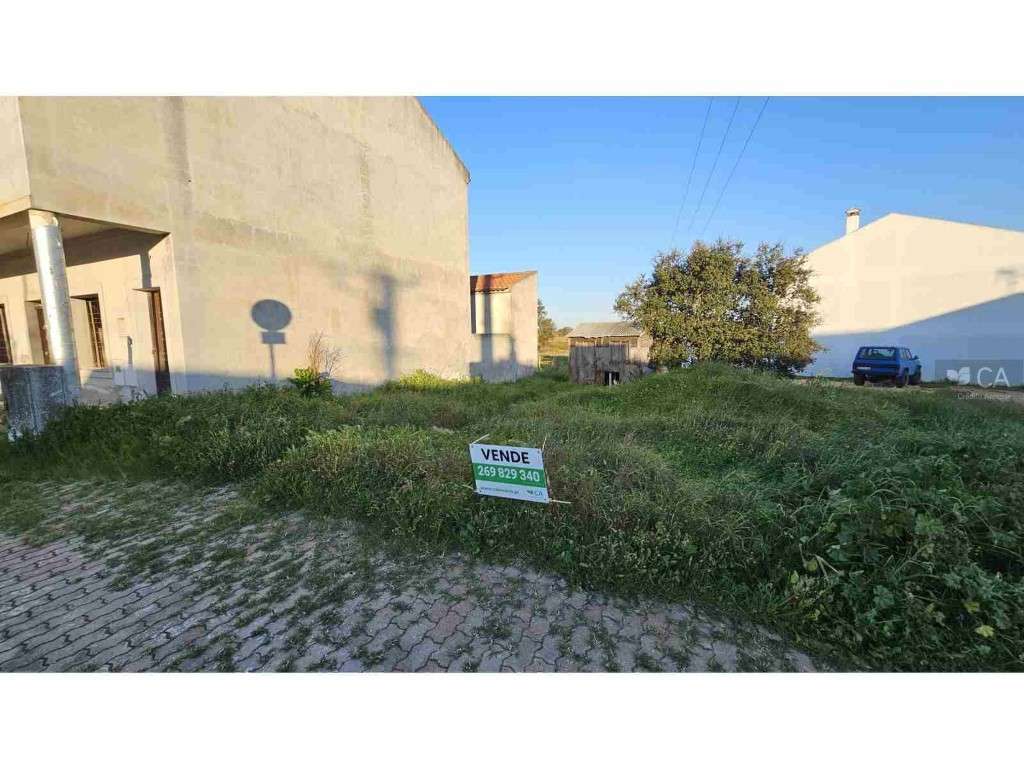 Lote de terreno destinado a construção de moradia unifamiliar - Grande imagem: 3/3