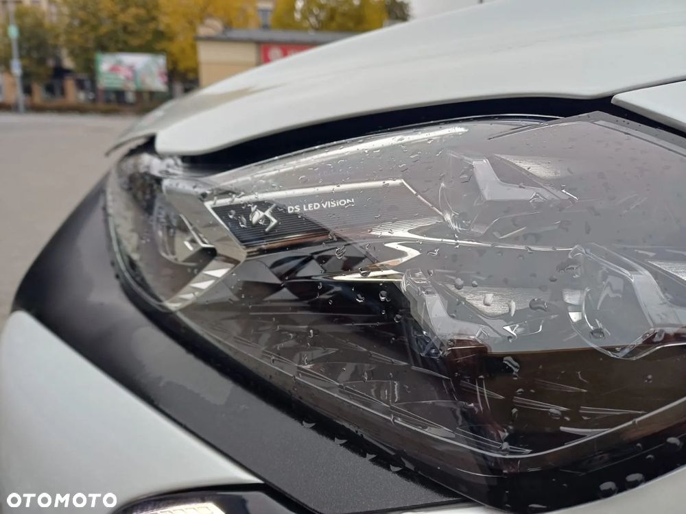 DS Automobiles DS 3 Crossback E-Tense Performance Line + - 17