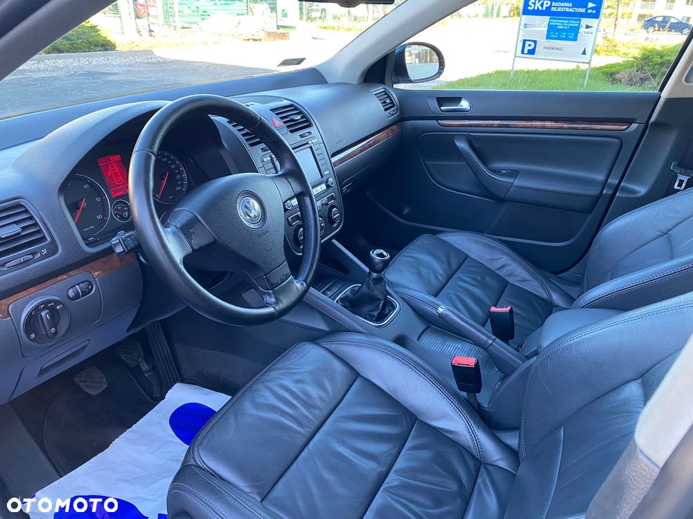 Volkswagen Jetta 1.9 TDI United - 13