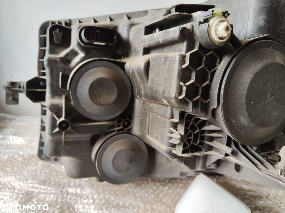 Reflektor VW Crafter przedni prawy, lampa lewy przód 7C1941006 - 14