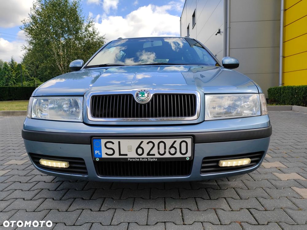 Skoda Octavia 1.6 Tour Classic - 24