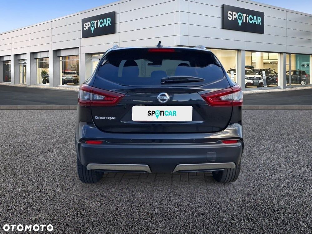 Nissan Qashqai 1.3 DIG-T N-Connecta DCT - 5