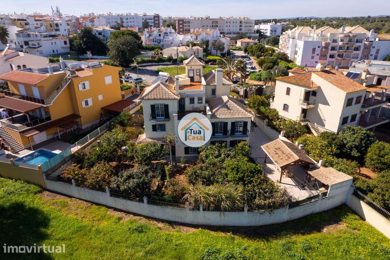 Villa T5 com Apartamento Independente | Terreno 830m2 | Vale Caranguej - Grande imagem: 5/57