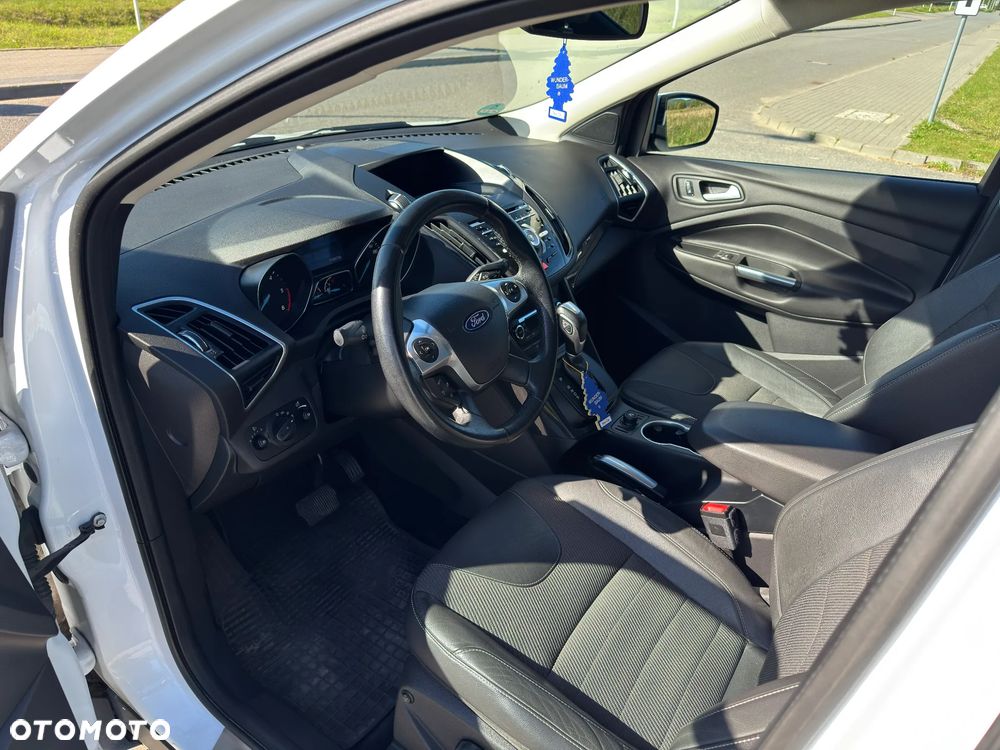Ford Kuga - 11