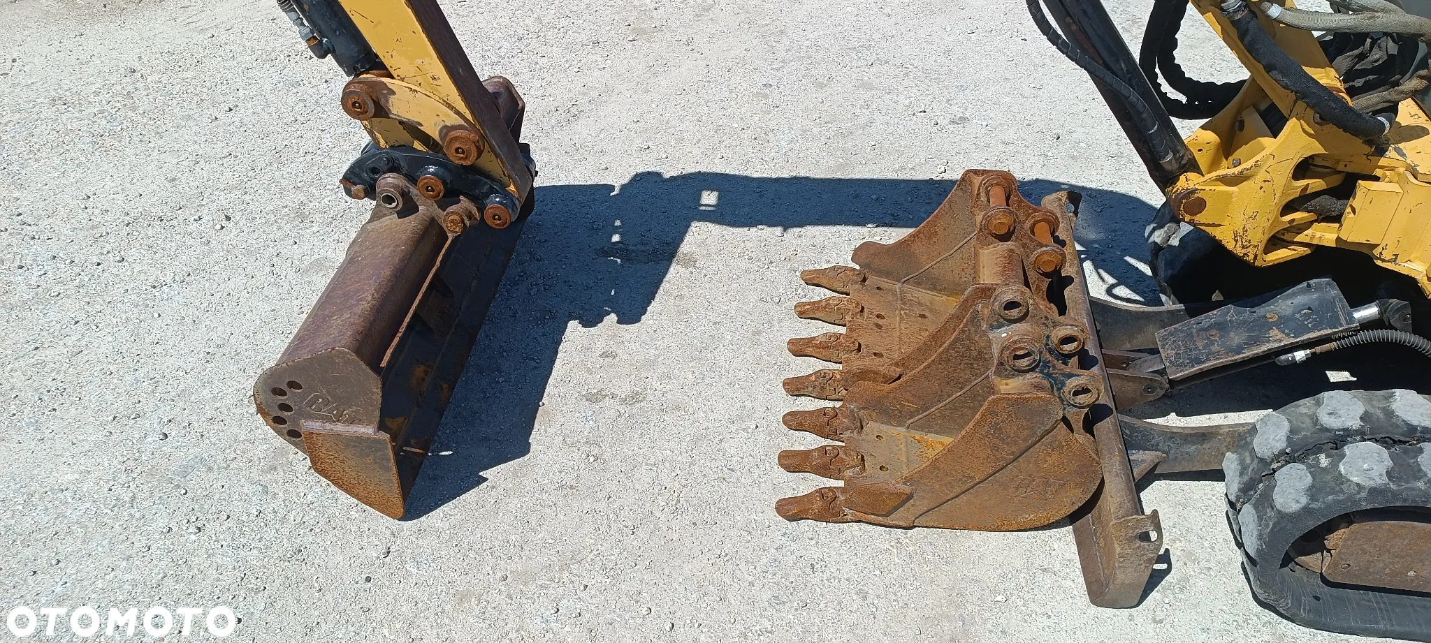 Caterpillar CAT 301.5 - 4