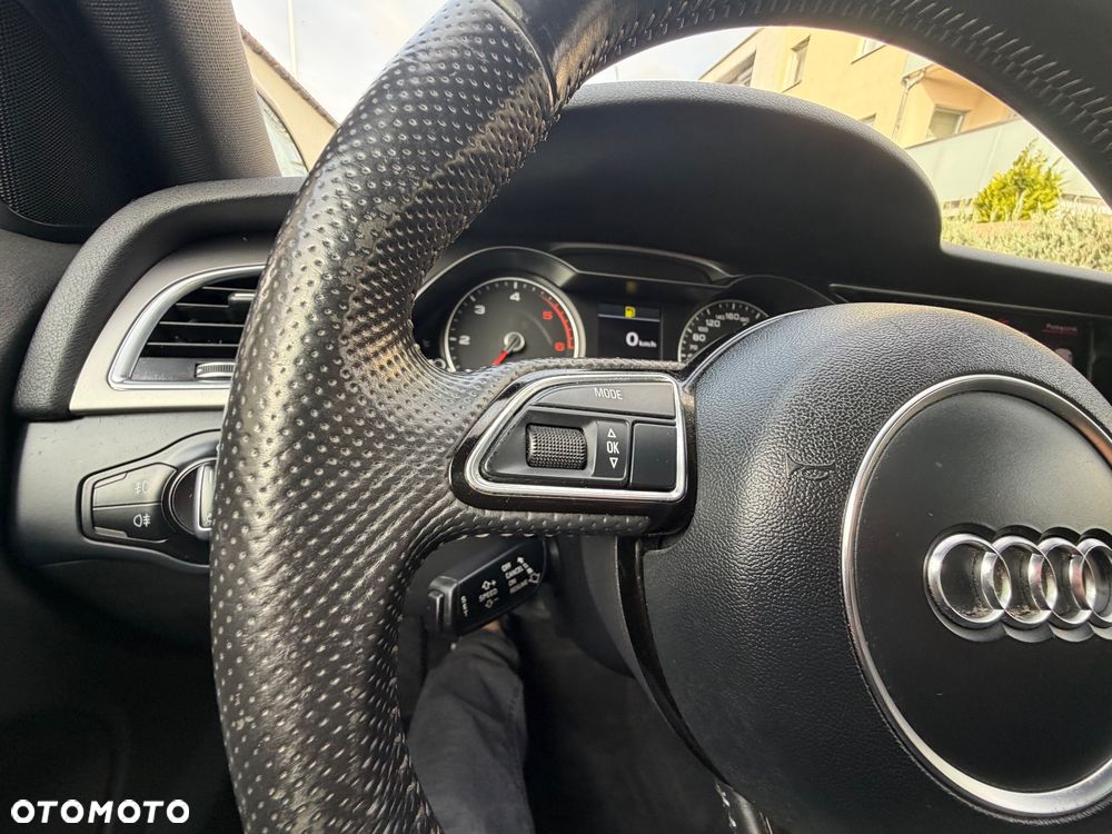 Audi A4 Avant - 31