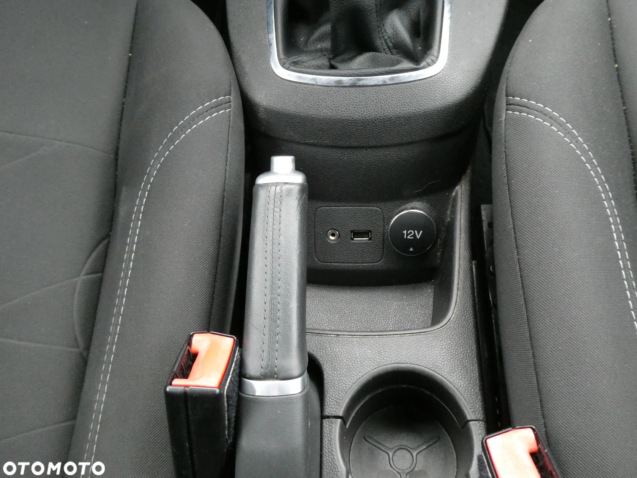 Ford Fiesta 1.25 SYNC Edition - 14