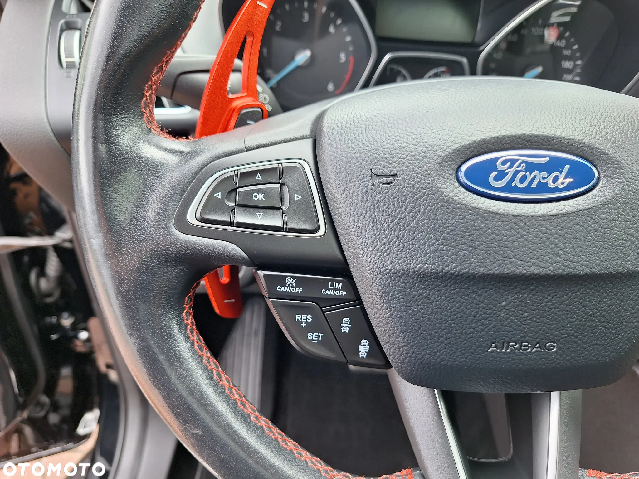 Ford Kuga 2.0 TDCi AWD ST-Line Black - 28