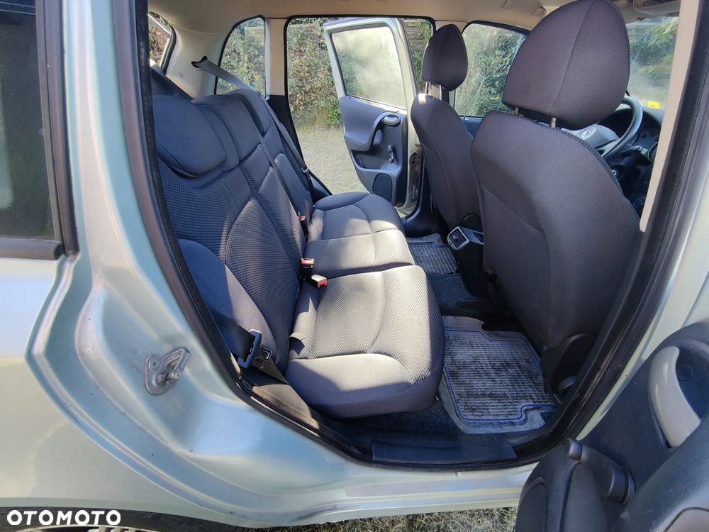 Fiat Stilo 1.9 JTD 115 Dynamic - 5