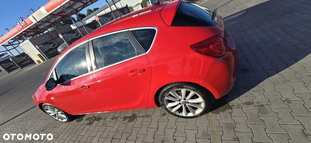 Opel Astra 1.7 CDTI Cosmo - 4