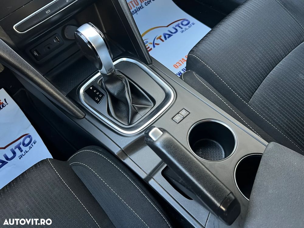 Renault Megane Estate 1.5 dCI EDC Intens - 11