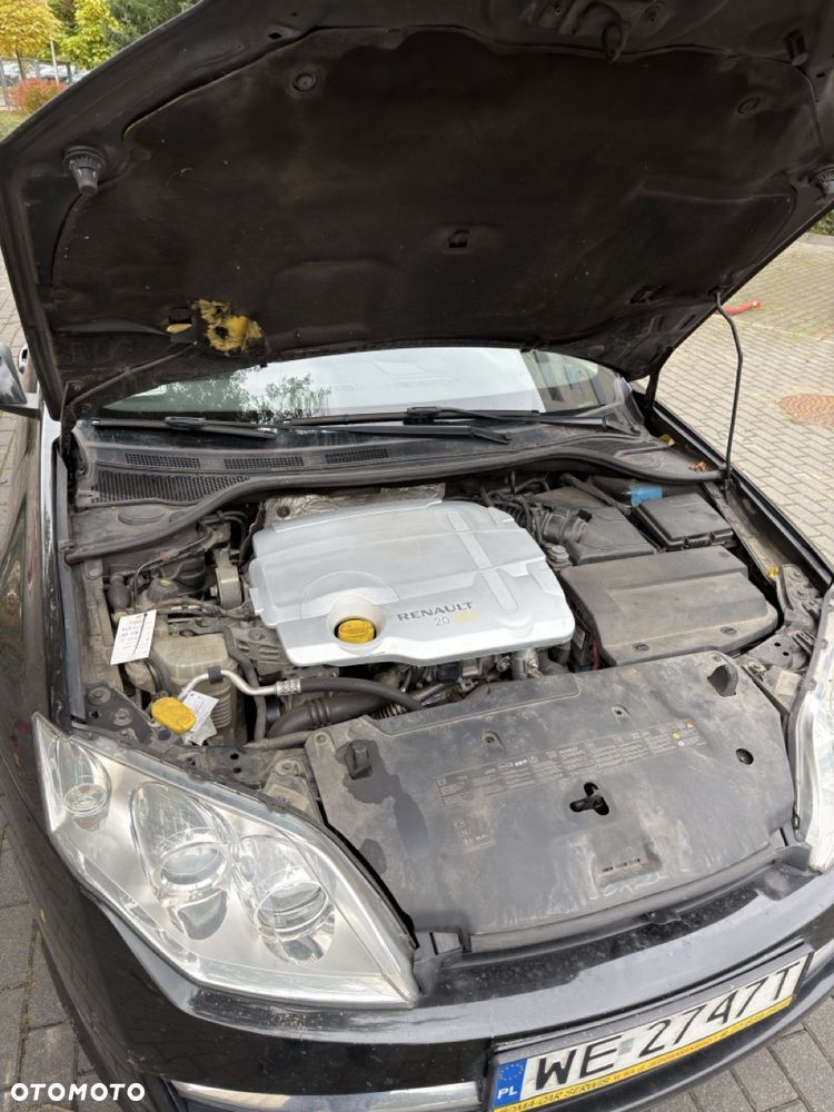 Renault Laguna 2.0 dCi Tech Run - 13