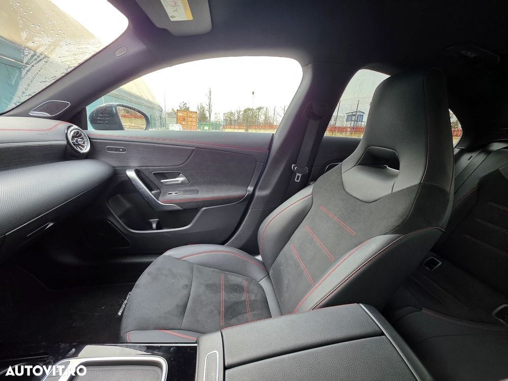 Mercedes-Benz CLA 250 - 18